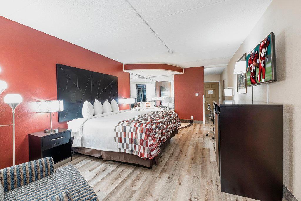 Red Roof Inn & Suites Μαίηκον Εξωτερικό φωτογραφία