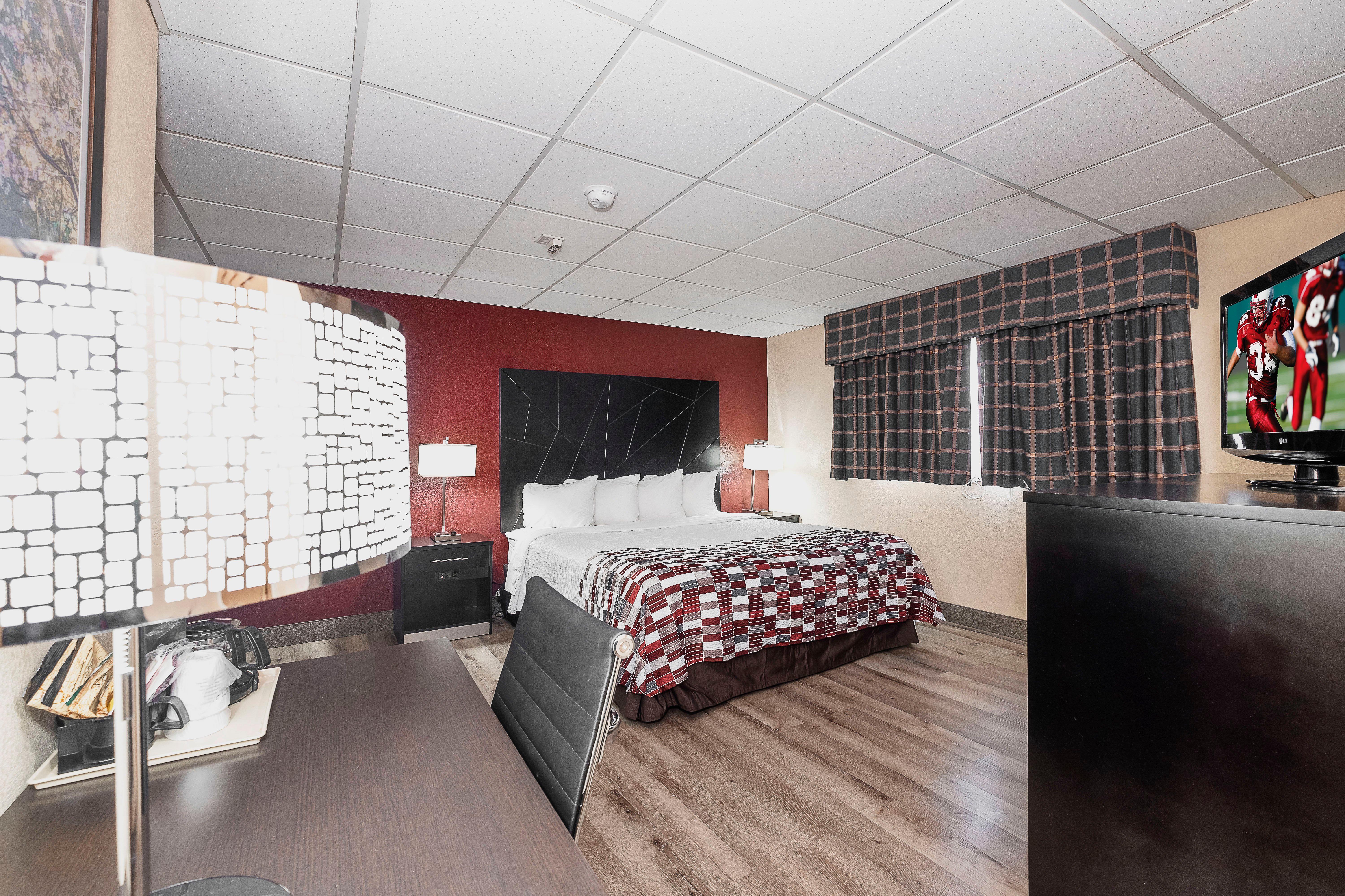 Red Roof Inn & Suites Μαίηκον Εξωτερικό φωτογραφία