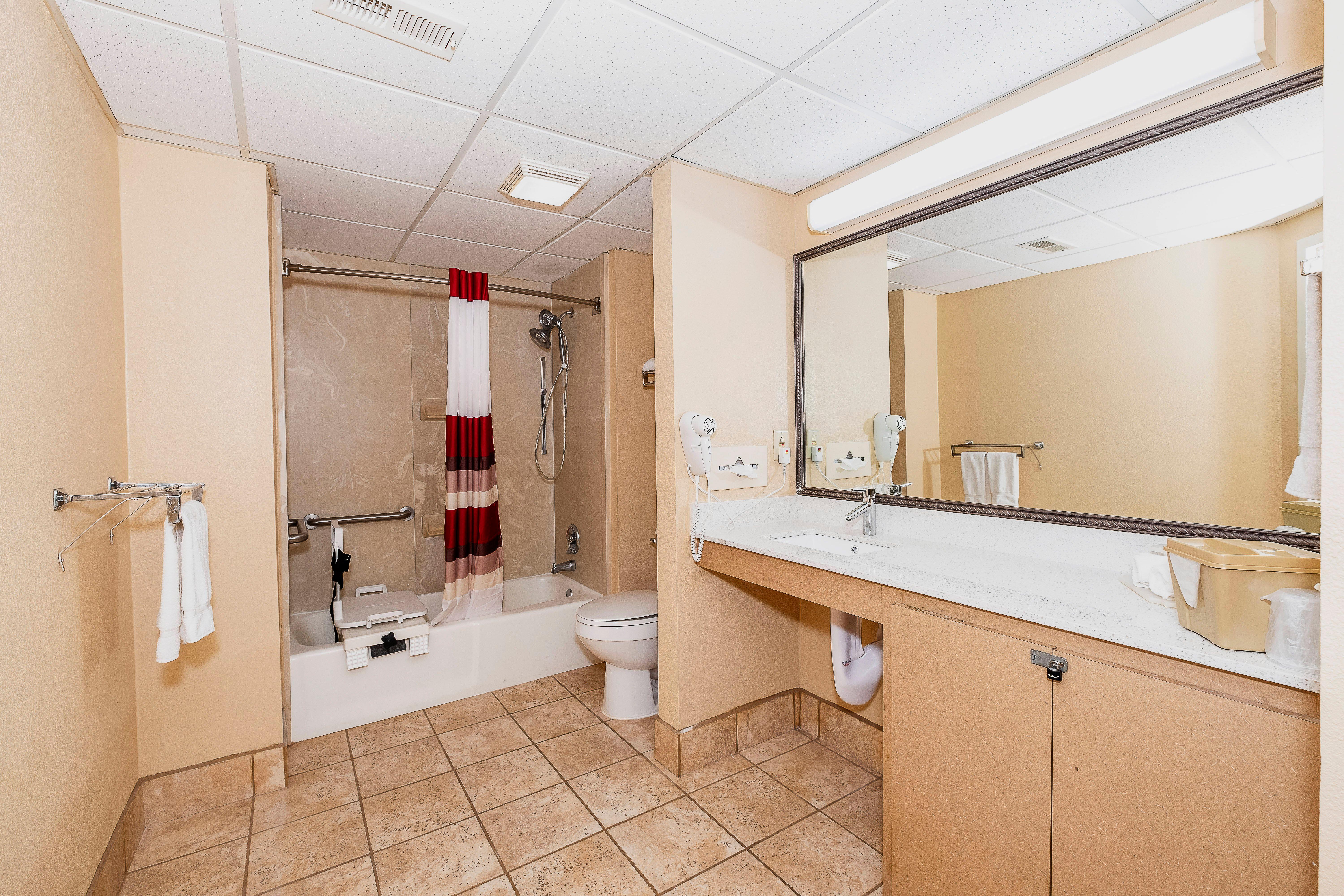 Red Roof Inn & Suites Μαίηκον Εξωτερικό φωτογραφία