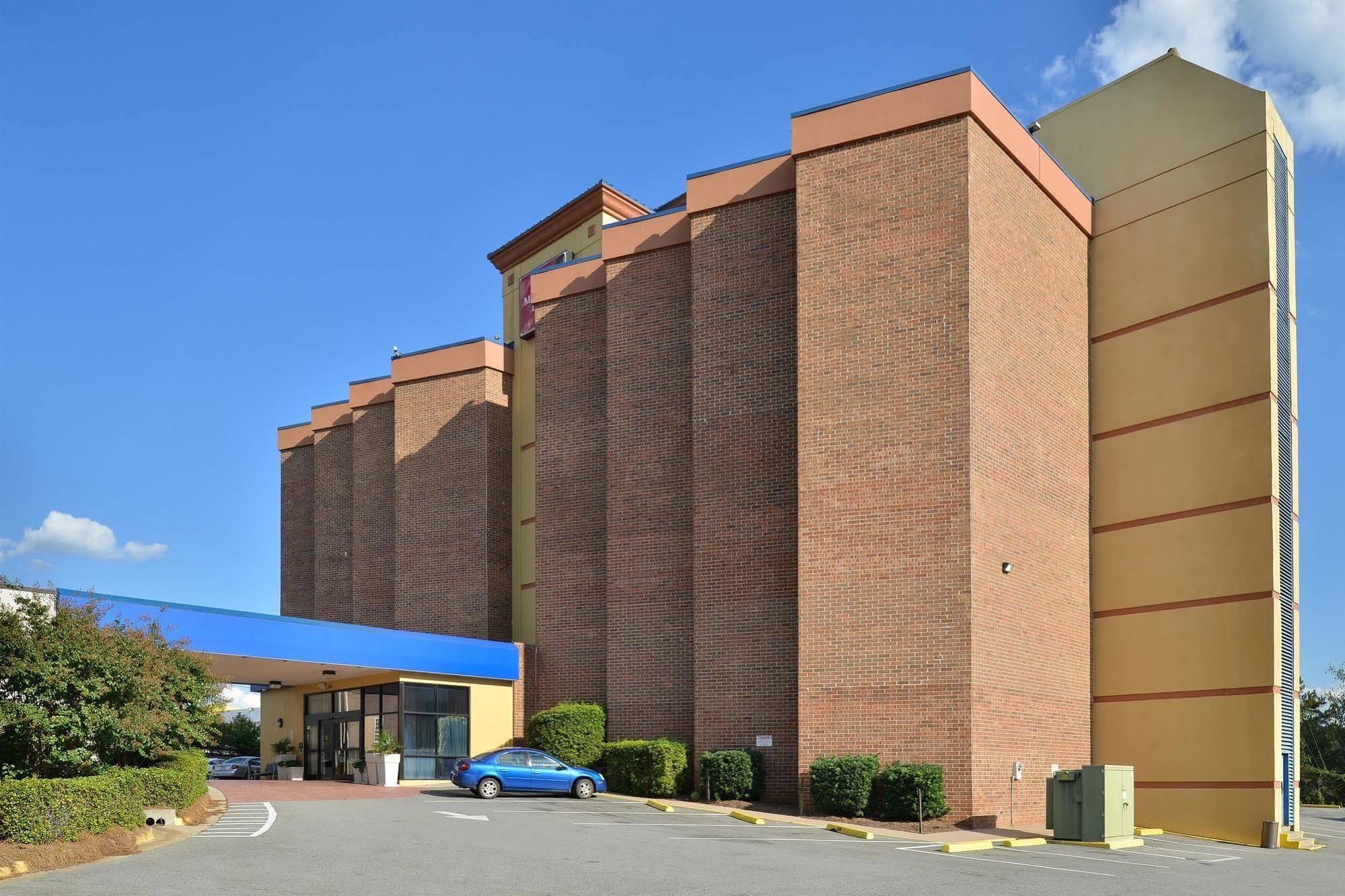 Red Roof Inn & Suites Μαίηκον Εξωτερικό φωτογραφία
